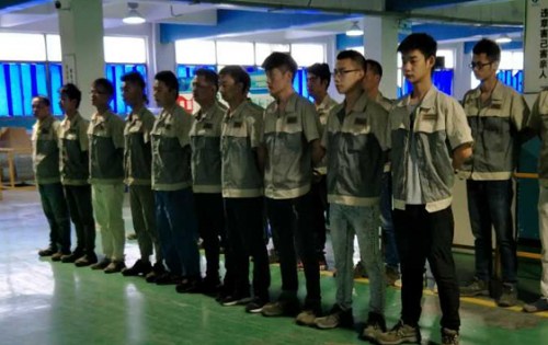 快乐事情，，，，，，，团结奋进，，，，，，，心中有梦开拓立异 ——记钣金加工部团建活动